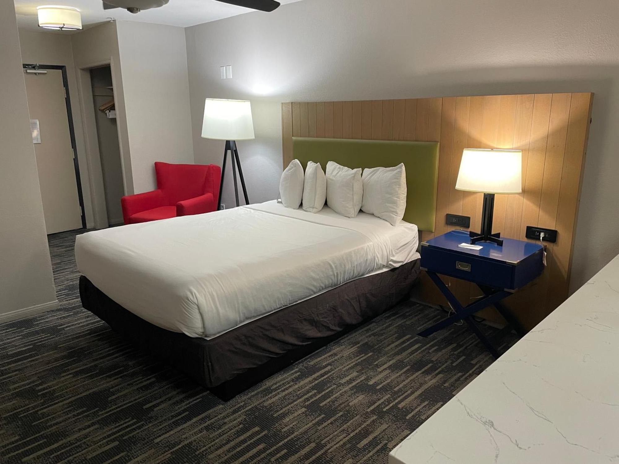 Country Inn & Suites By Radisson, Bakersfield, Ca Extérieur photo