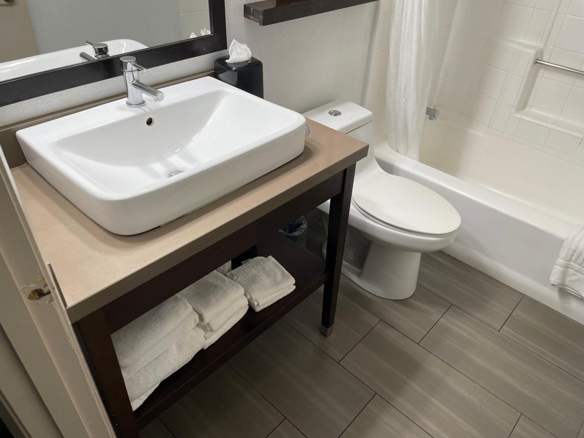 Country Inn & Suites By Radisson, Bakersfield, Ca Extérieur photo